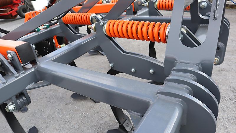 AgroXX TRIPLE-XC 3.0-10 ZINKEN GEFEDERT -- MULCHGRUBBER PREMIUM MIT DACHRINGWALZE--