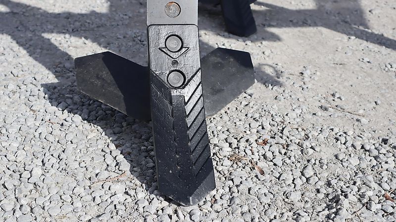 AgroXX TRIPLE-XC 3.0-10 ZINKEN GEFEDERT -- MULCHGRUBBER PREMIUM MIT DACHRINGWALZE--