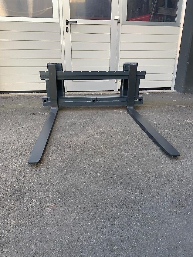 INTER-TECH Palettengabel 1,24m breit mit 2 120er Zinken