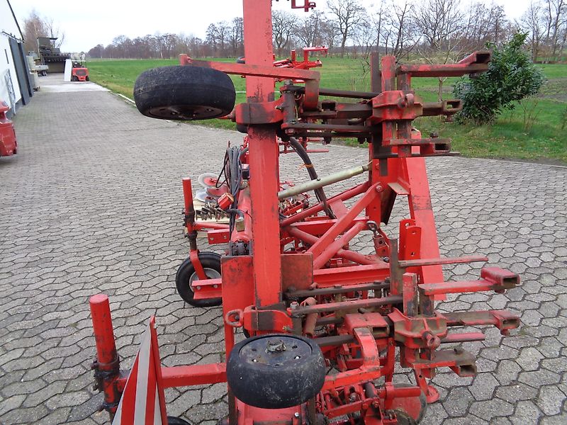 Rau 12 Reihiges Hackgerät hydr.Klappbar Fronthackgerät