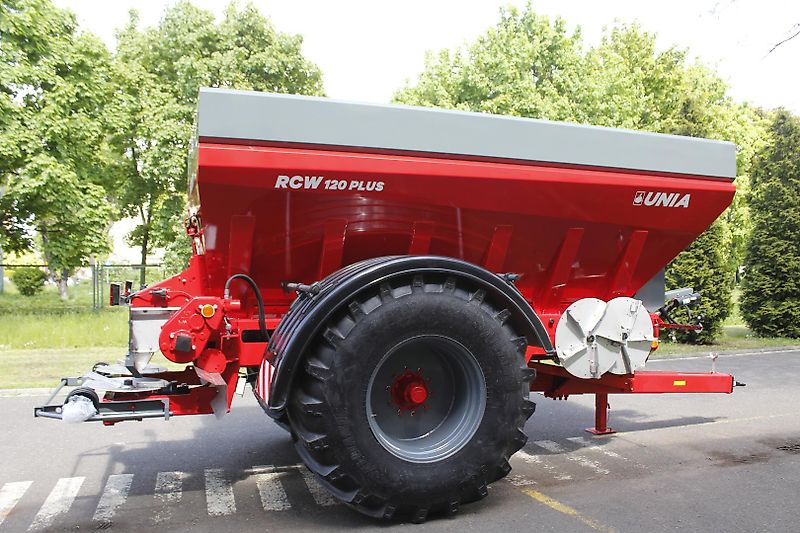 Unia RCW 120 Plus H Kalkstreuer Düngerstreuer 12000 L