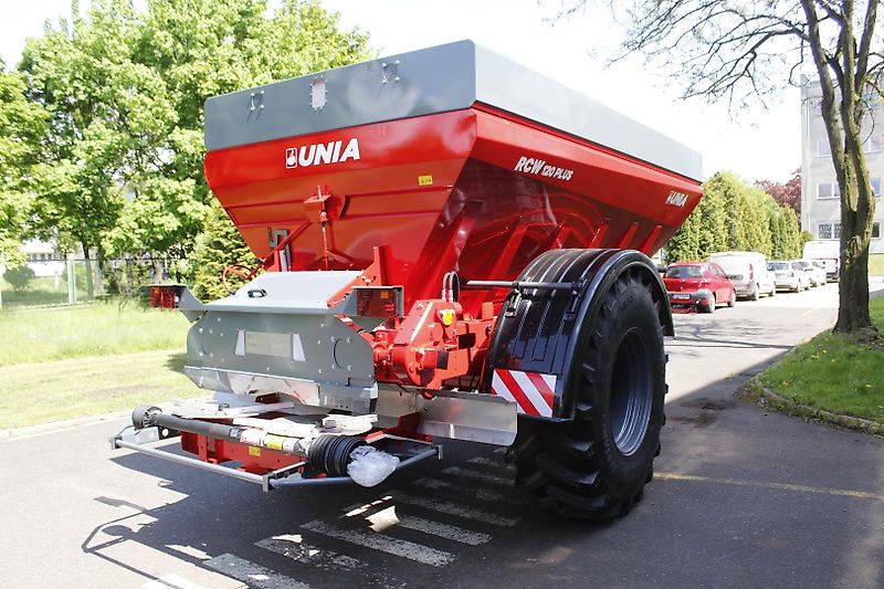 Unia RCW 120 Plus H Kalkstreuer Düngerstreuer 12000 L