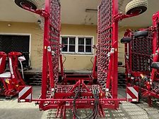 Horsch CURA 9 ST VORFÜHRMASCHINE