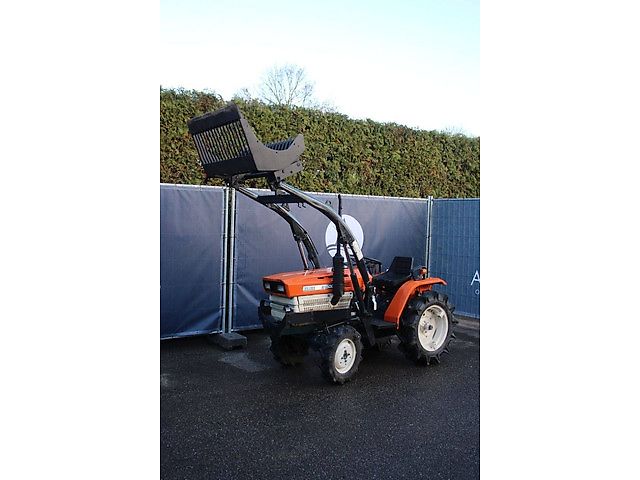 Kubota B1500DT