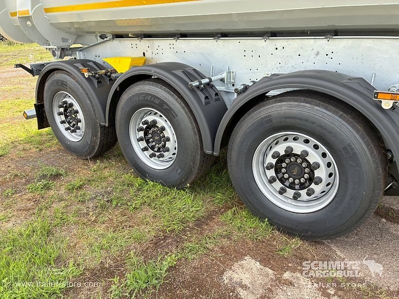 Schmitz Kipper Stahlrundmulde 29m³